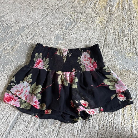 Express skorts pull on elastic waist black floral Aztec print pleated mini XS - Picture 8 of 10